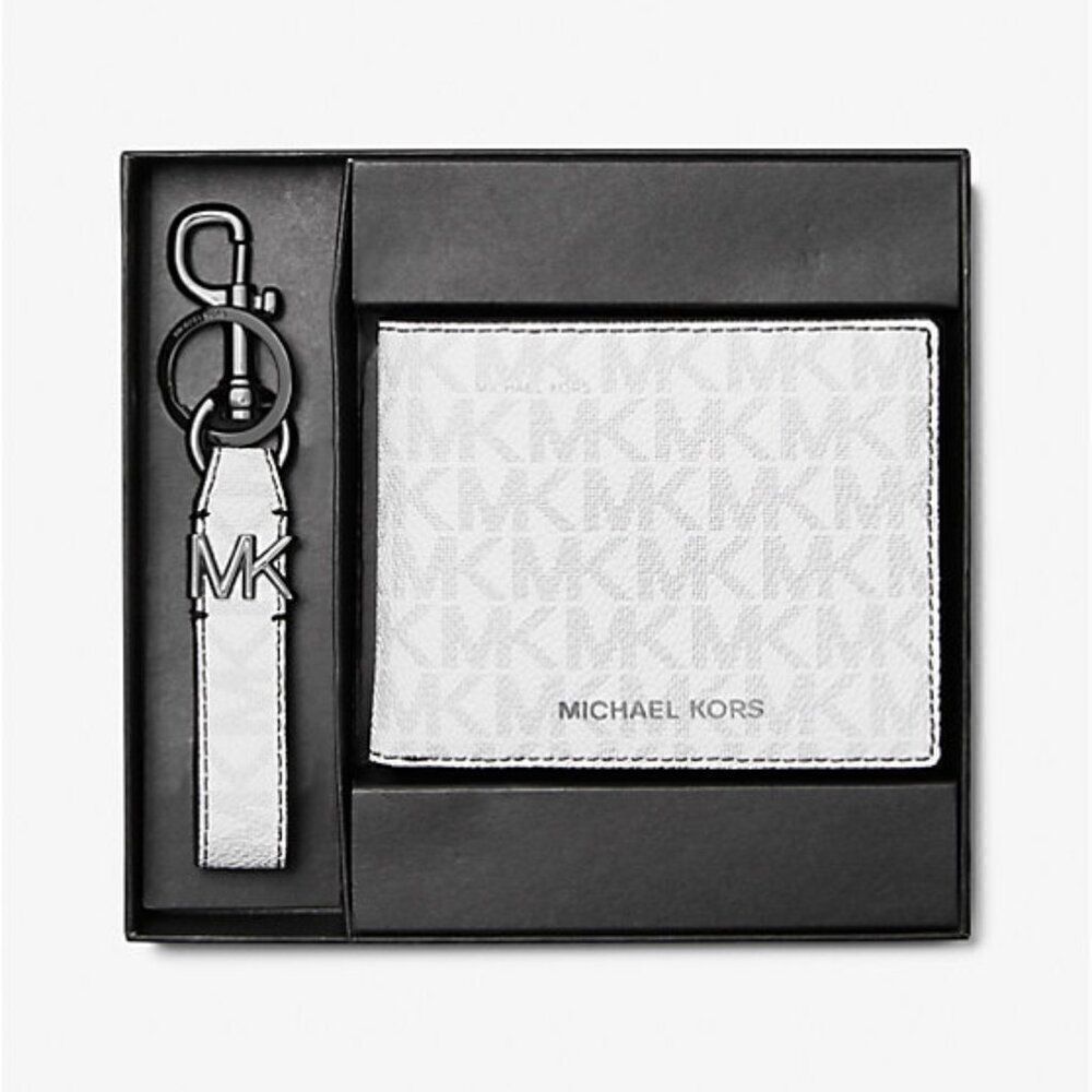 NIB New Michael Kors Bright White Logo Wallet & Keychain Set